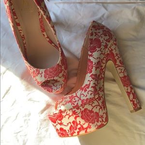 MADISON by Shoedazzle | Red Floral Peep Toe Pumps